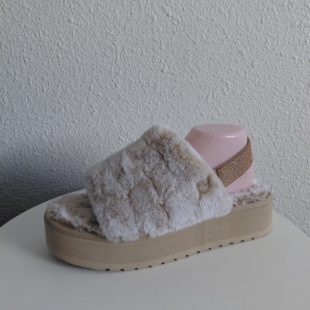 BOBS by Skechers Womens Faux  Fur Gold  Rhinestone Elastic Slingback Sandals